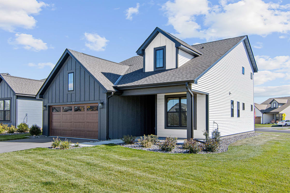 Photos and Video of Canvas at Woodbury in Woodbury, MN